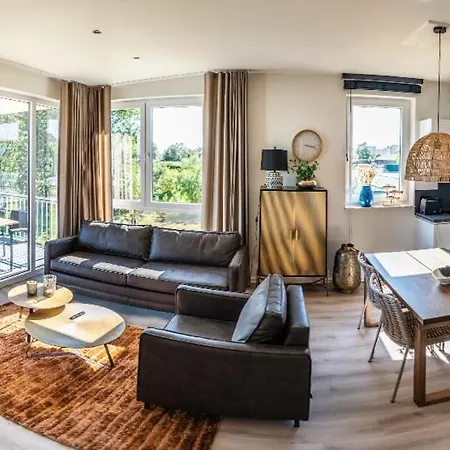Apartment Hangar 19 Superior Mit Balkon Und Seeblick H7w3 Schwerin (Mecklenburg-Vorpommern)